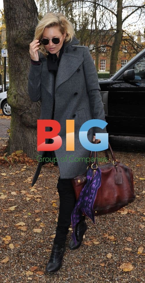 Kate Moss at New Home Construction