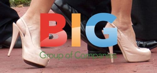 Shane Warne and Liz Hurley at Oaks Day