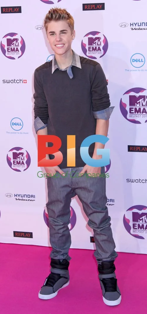 Justin Bieber at MTV EMA 2011