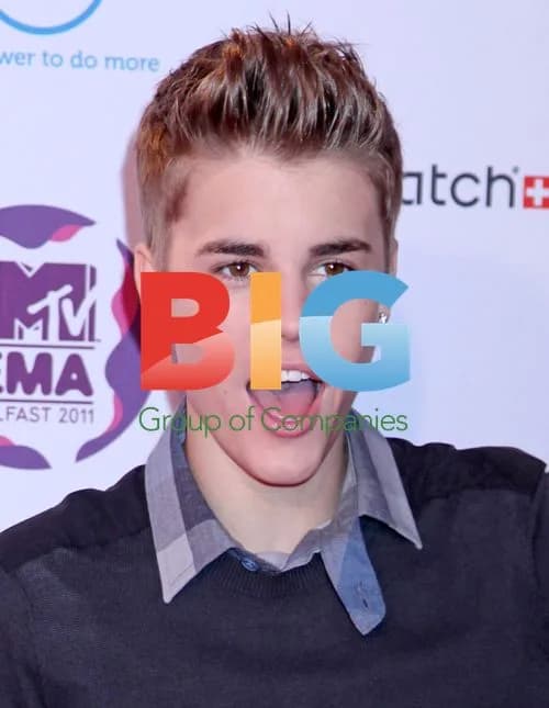 Justin Bieber at 2011 MTV EMAs