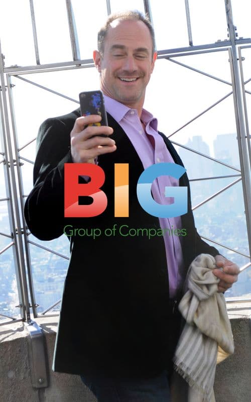 Chris Meloni and Dena Hammerstein at Empire State Building