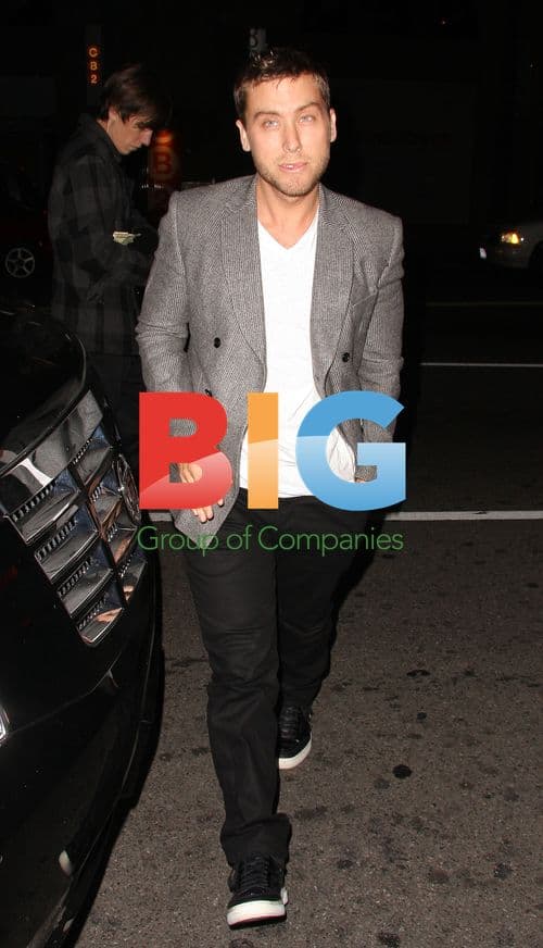 Maksim Chmerkovskiy and Lance Bass Go Out in LA