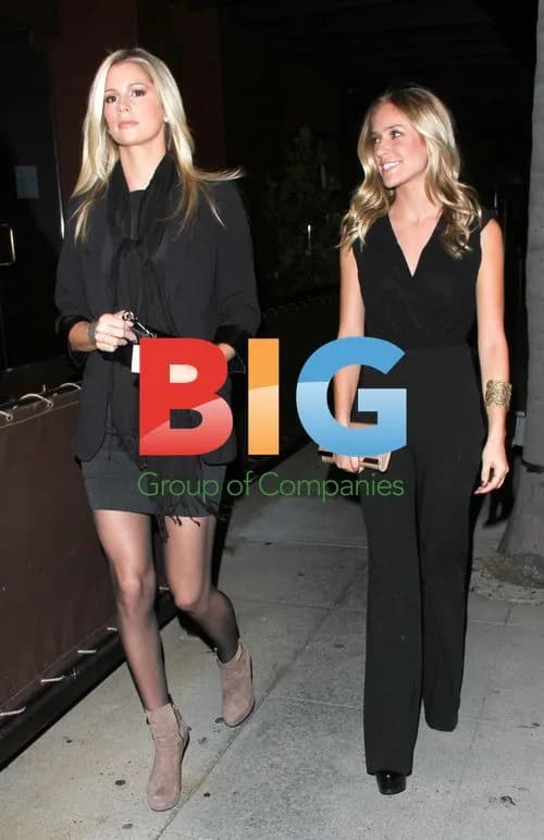 Kristin Cavallari Enters Crustacean Restaurant