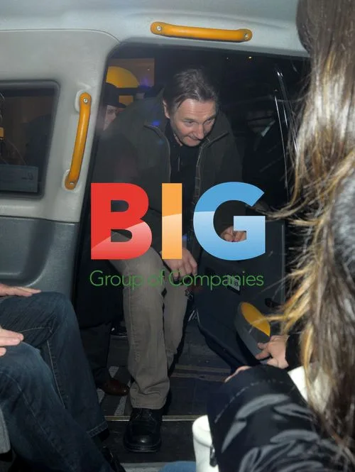 Liam Neeson Arrives at Hotel