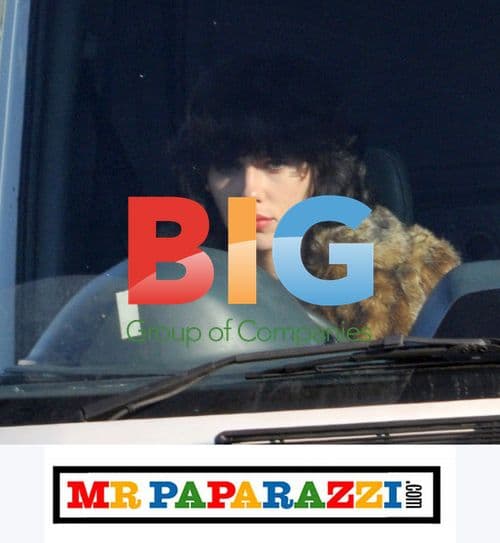 Scarlett Johansson On Set