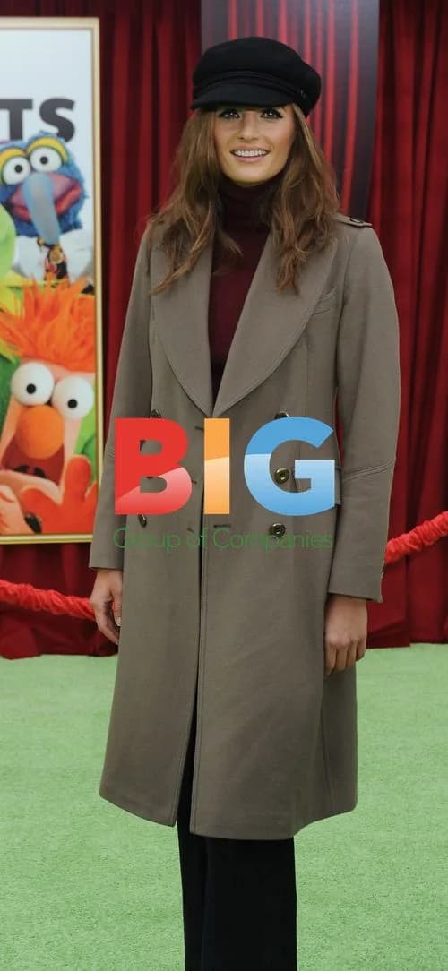 Stana Katic at "The Muppets" Premiere