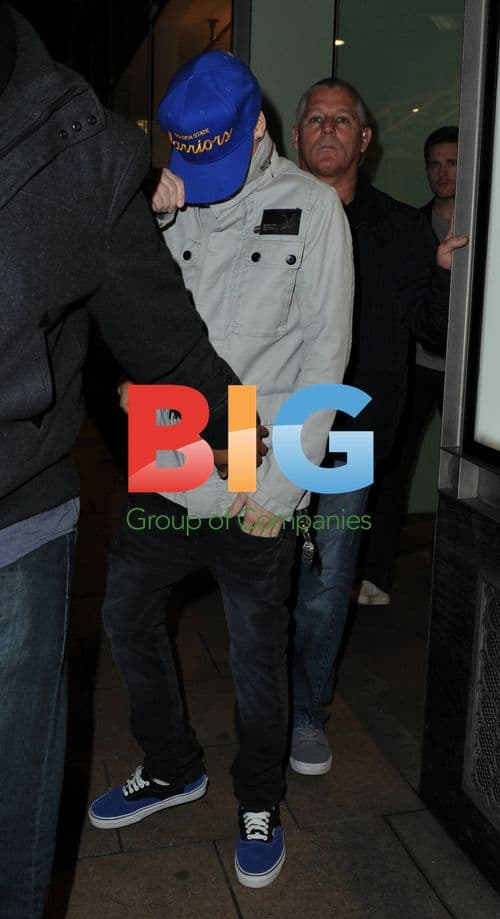 Justin Bieber Shopping in London