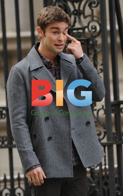 Penn Badgley and Chace Crawford on Gossip Girl Set