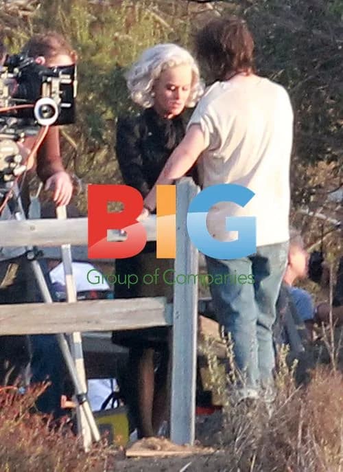 Katy Perry Films "The One That Got Away" Video