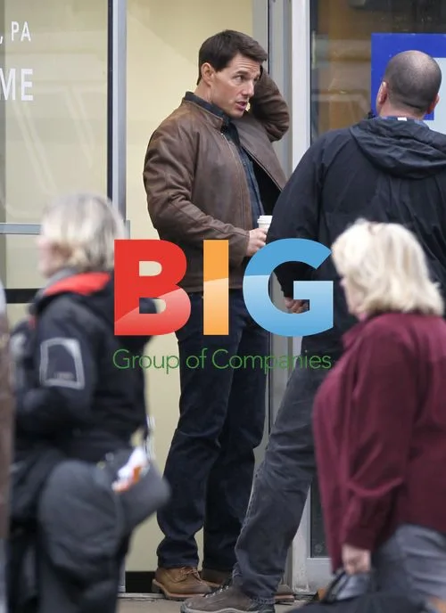 Tom Cruise on the set of 'One Shot'