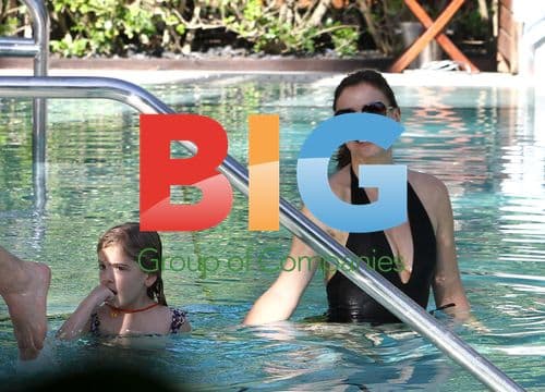 Jeff Gordon with Family at Pool