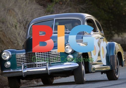 Charlie Sheen and Katheryn Winnick on film set