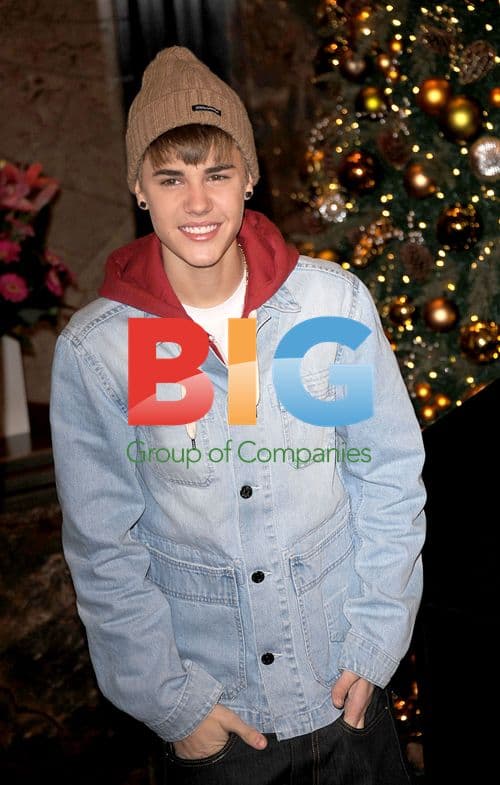 Justin Bieber at Empire State Building