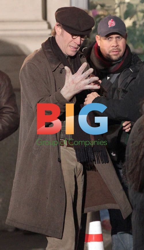 Rhys Ifans on 'Amazing Spider-man' set