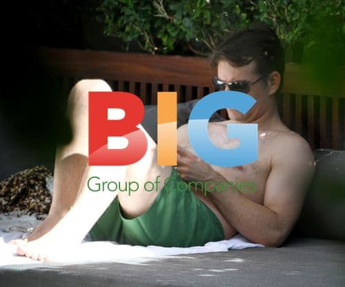 Ingrid Vandebosch and Family Enjoy Miami Vacation