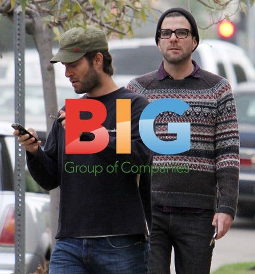 Zachary Quinto Takes Walk in LA