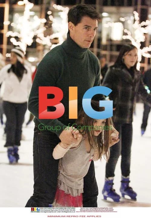 Tom Cruise, Katie Holmes, and Suri Cruise in Pittsburgh