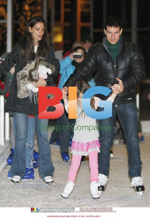 Tom Cruise and Katie Holmes Celebrate Anniversary