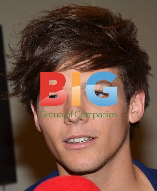 One Direction Interviewed in Hotel Lobby