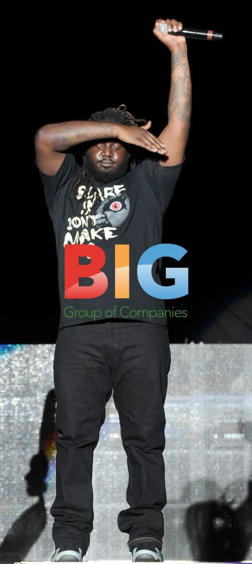 T-Pain Performs at Black Eyed Peas Tour