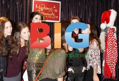 Selena Gomez and Justin Bieber Wax Figures at Madame Tussauds