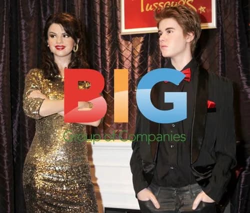 Jealous Bieber Fans React to Selena Wax Figure
