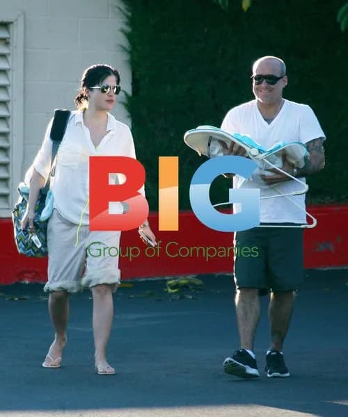 Selma Blair with son at Mulholland Tennis Club