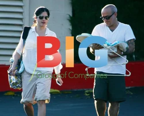 Selma Blair with son at tennis club