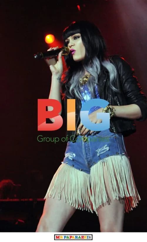 Jessie J at Clyde 1 Live Concert
