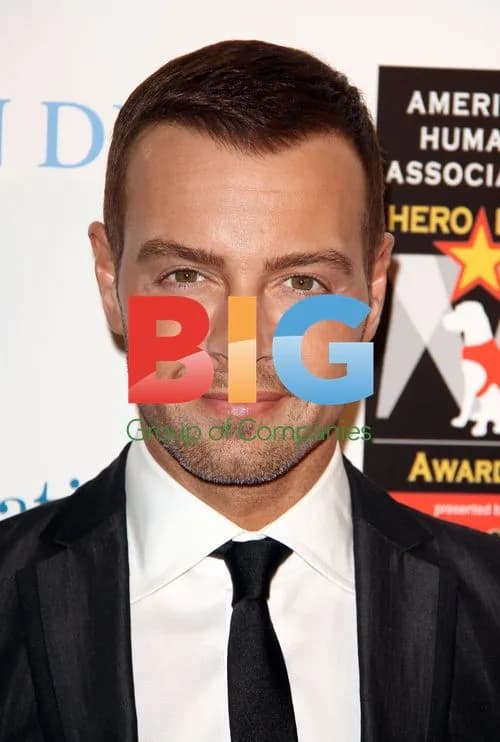 Joey Lawrence at Hero Dog Awards