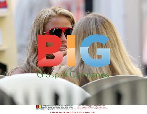 Katie Price shops in Brighton