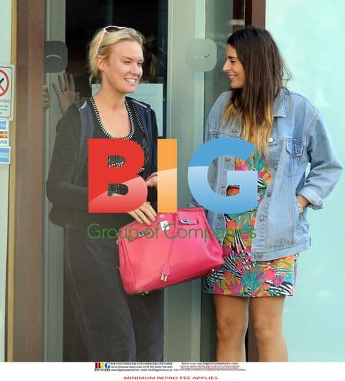 The X Factor Contestants Get Teeth Whitening