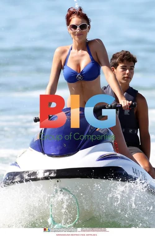 Amy Childs Jet Skis in Portugal