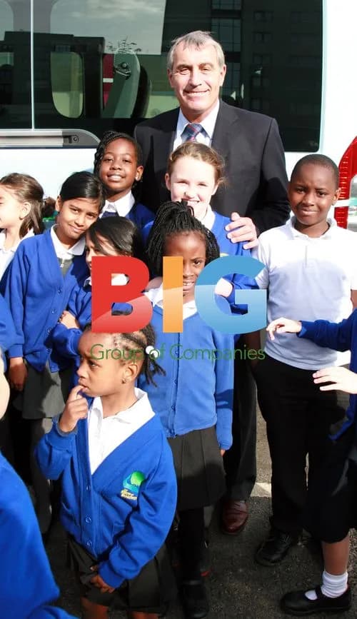 Peter Shilton Presents Coach to School Kids