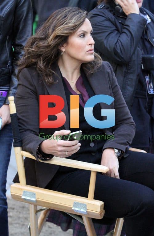 Mariska Hargitay filming 'Law & Order S.V.U.'