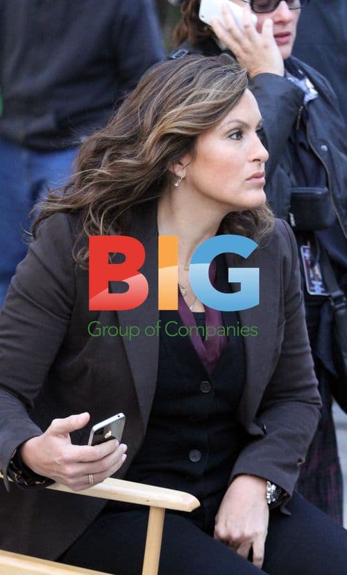 Mariska Hargitay on 'Law & Order' Set