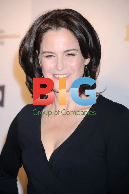 Ally Sheedy arrives at 'Psych' premiere