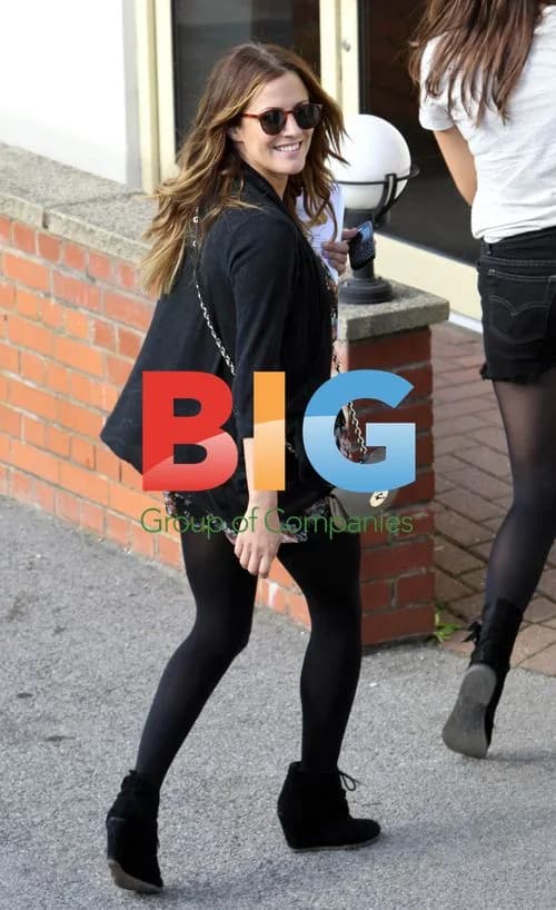 X Factor Contestants Arrive at Rehearsal