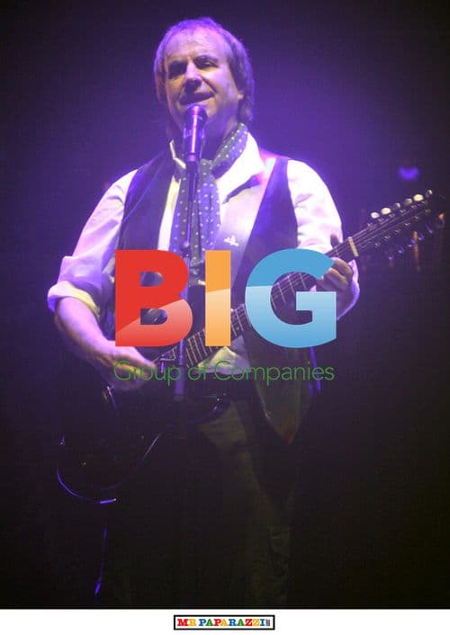 Chris De Burgh Performs at Liverpool Philharmonic