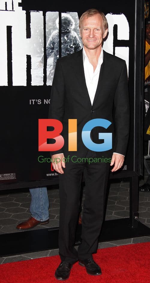 Stars at 'The Thing' Premiere