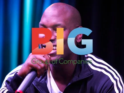 Tyrese Visits WDAS Theater in PA