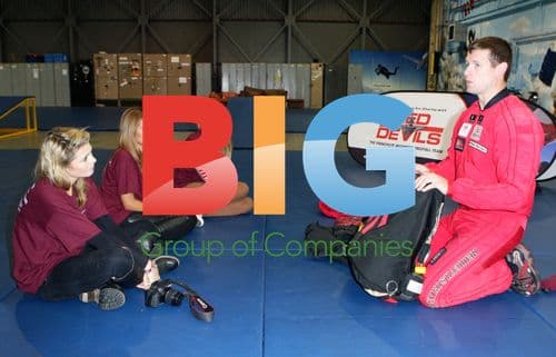 Alize Lily Mounter training for Tandem Skydive