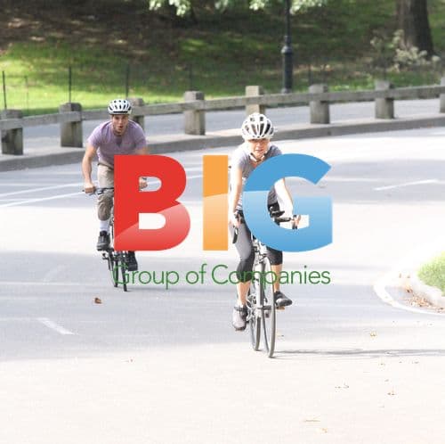 Gwyneth Paltrow and Mark Ruffalo Bike in Central Park