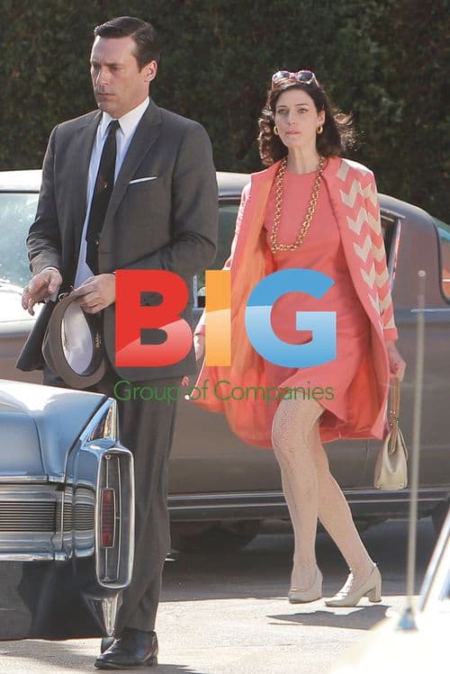 Jon Hamm and Jessica Pare film 'Mad Men'