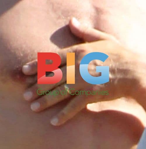 Gerard Butler films 'Of Men and Mavericks'