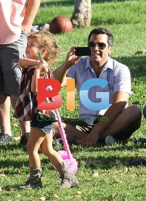 Jessica Alba with Family at Birthday Party