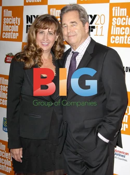 Beau Bridges, Wendy Treece at 'The Descendants' premiere