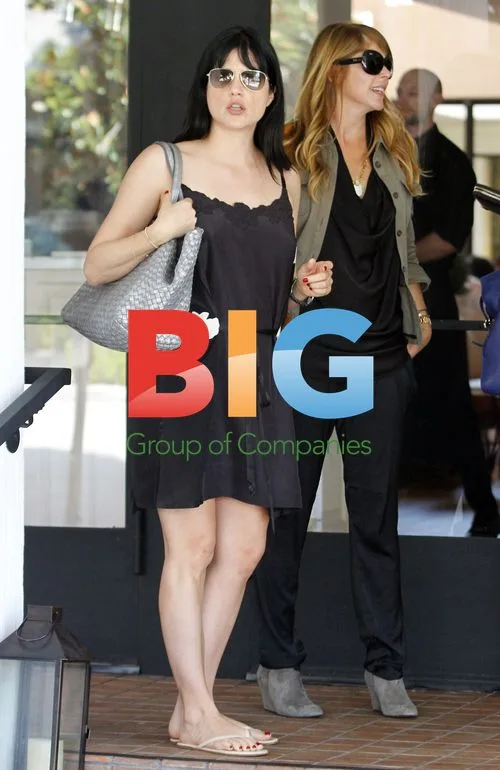 Selma Blair Stops for Lunch in LA