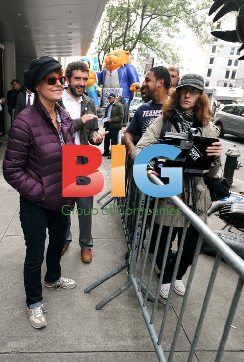 Susan Sarandon protests at Sotheby's