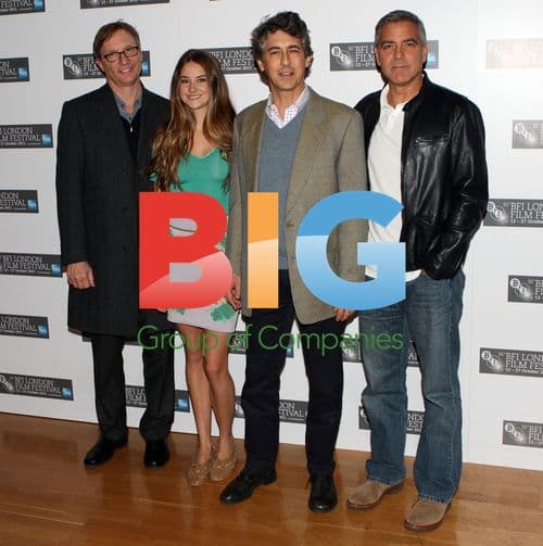 Shailene Woodley, Jim Burke, Alexander Payne and George Clooney at 'The Descendants' Photocall